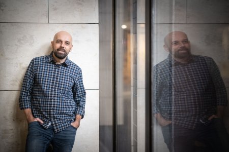 Tomas Hudak Pribeh knihy Amerikani som nosil dlho