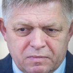 Tyzdnovy newsfilter Fico nechce byt pri USA farizej