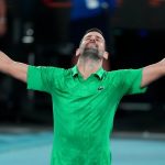Djokovic dosiahol o druhej rano jedno z najvacsich vitazstiev Nahneval ho vyrok ze niekho prenasleduje