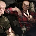 Dobrovolnik ktory prepravuje pomoc na Ukrajinu Nasi colnici nas sikanovali museli sme vylozit obe dodavky
