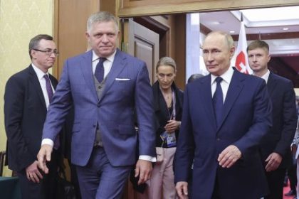 Ekonomicky newsfilter Stvorica kazisvetov Trump Putin Orban a Fico