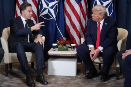 Europa musi pri svojej obrane pocitat aj s nepriatelskymi USA