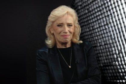 Iveta Radicova Ked mojej dcare poslali krvavu ziletku chcela som to vzdat