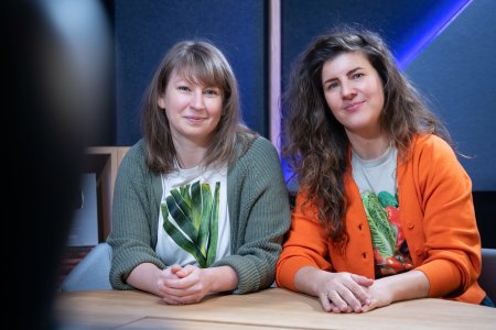 Kamaratky zo Zufane Hneva ma ze Eva ma priatela a ja som sama