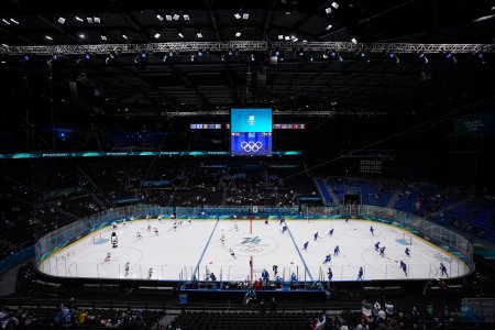 Nieco na nas kvapkalo a vsade sa este najde stavebny odpad Milanska arena je vsak mensou temou nez sa oakvalo
