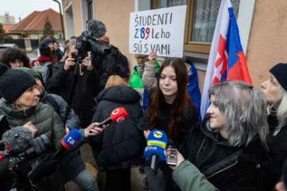Studenti z Modry o diskusii s Ficom Padlo mnozstvo slov mnohe boli vyhybave a prazdne