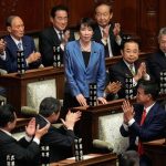 V Japonsku je pri moci takmer 70 rokov stale ta ist strana Tentoraz ju pri moci udrzala charizma premirky Sanae Takaii