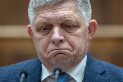 vlada ma za sebou jeden z dni ake prehravaju volby