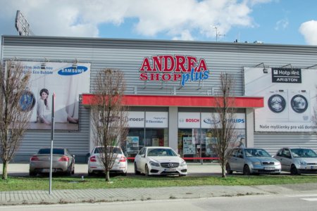 Andrea Shop nezvlada oddlzenie a sam sa posiela do konkurzu