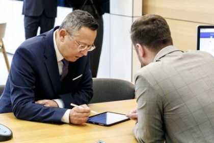 Dlhopisy pre ludi sa predavaju pomalie ako minuly rok