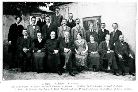 Honorar venoval nezamestnanym Nie som z Povazia ale chcem pomoc vysvetloval cesky ucitel Frantisek Loubal