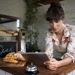 Na buduci rok cakaju podnikatelov digitalni postari a e faktury Zivnostnici a umelci mozu byt prekvapeni