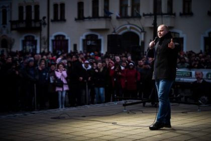 O minute globalnej slavy Milana Mazureka Biele zivoty zalezi