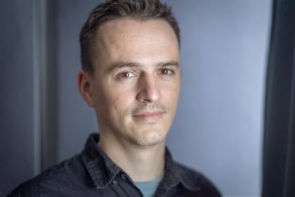 Podnikatel Jakub Ptacin Vlada ublizuje aj mojim detom a to sa ma uz osobne dotyka