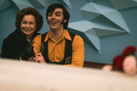 Prvy film o Nepelovi bol osobnou dramou druhy ma blizsie k trileru Oplati sa pozriet na Sampiona