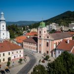 V Roznave by mohol vzniknut siesty okresny urad ktory si ministerstvo vnutra prenajme od prazskej podnikatelskej skupiny