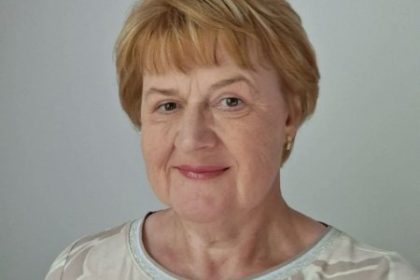 kvet na mdz by od fica nezobrala zeny vyzyva aby podporili peticiu proti zastaveniu nudzovej energie pre ukrajinu
