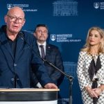 recitovanie o kriede a pohorsena simkovicova ministerstvo kultury a fpu ustupuju od rusenia viacrocnych grantov