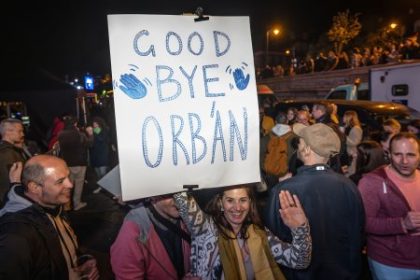 Madari dali Europie dar geopoliticke strasenie nefungovalo Ako volby hodnotia zahranicne media