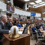 Parlament bude rokovat o desiatkach koalicnych navrhov za miliony Kamenicky sa pyta na ich financovanie