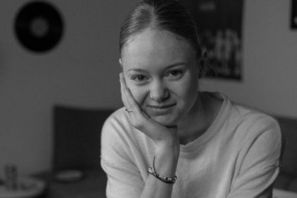 Skolstvo v Orbanovom Madarsku formuje deti k autoritarizmu a servilnosti hovori aktivistka Lili Pankotai