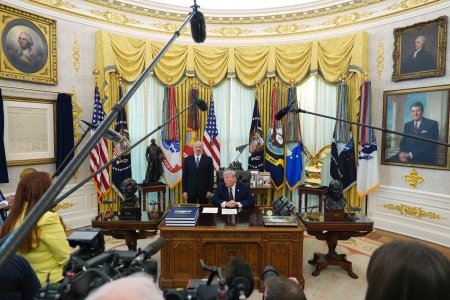 Trumpov svet 436 den Nechcete ist do vojny Zabezpecte si vlastnu ropu odkazuju spojencom USA
