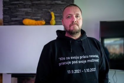prieskum fico burcuje ale vacsinu volicov koalicie pripad policajtov okolo curillu nezaujima