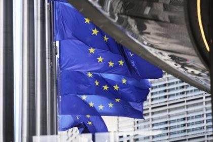 22 vyrocie vstupu Slovenska do EU sprevadza horkost hanba a strach o dalsie roky clenstva
