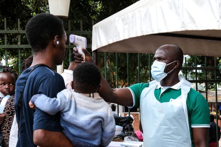Epidemia ebol si vyzadala najmenej 131 obeti Na variant virusu niet vakciny ani specifickej liecby