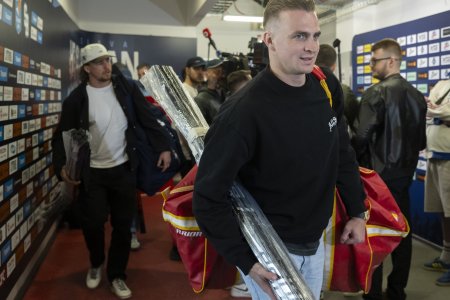 Martin Pospisil Som z dediny tam nic nie je zadarmo Rodicia su na nas s bratom pysni investovali do nas majetok