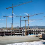 Na stavbe presovskej nemocnice panuje ticho Problemo je zrejme menej kvalitny beton ktory stavbari nemali pouzit
