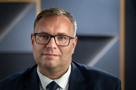 Ombudsman Dobrovodsky Toto nie su 10 eurove supolienky ludia u lekarov zaplatia 500 milionov