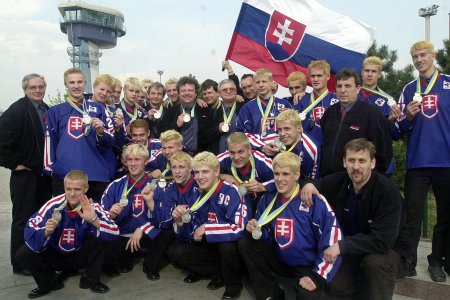 Vazenie slava NHL a hokej v Dubaji Osudy poslednej osemnastky ktora bojovala o zlato