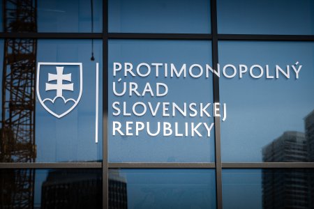 pokuty za sporny kartel nas znicia a konkurent ktory ho nahlasil ovladne trh stazuju sa vyrobci kablov