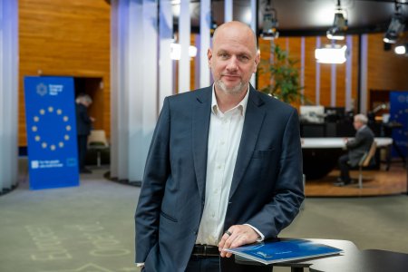 vplyvny nemecky europoslanec fico si vybral svojich spojencov dalsieho putinovho hovorcu nepotrebujeme