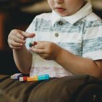 Deti s tazkymi diagnozami sa uzdravuju na papieri nevidiacim navrhuju pomocky ktore su im na nic Co priniesla reforma posudkov