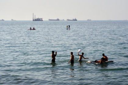 Iran chce vyberat myto aj po dohode s usa Hormuzsky prieliv sa mozno neotvori tak ako sluboval Trump