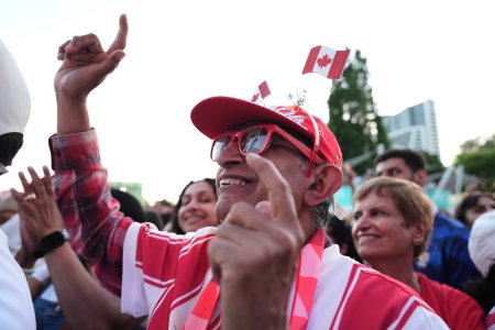 Men sa Kanada z hokejovej na futbalovu krajinu je to zlozitejsie ako naznacuje prieskum