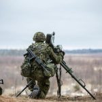 Nakupuju Himarsy drony a buduju rezervy Pobaltie sa na moznu vojnu s Ruskom pripravuje inak ako Slovensko