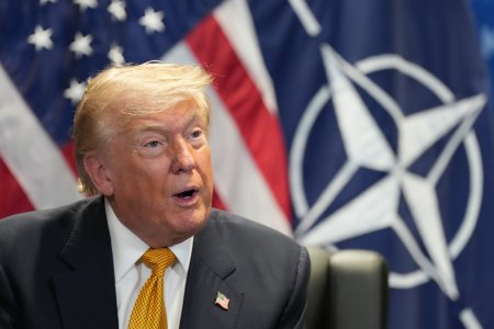 Iranci su zvrateni spanieli su strateny pripad nato ma nerobi stastnym pat trumpovych vyrokov ktore vplyvnili samit