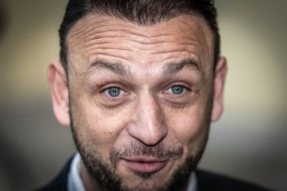 Politici z Hlasu obdarovali deti Naozaj to nestoi za to