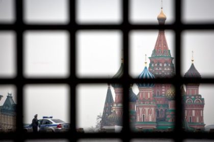 Putinov rezim za par eur poslanych na Ukrajinu 16 rokov v trestaneckej kolonii