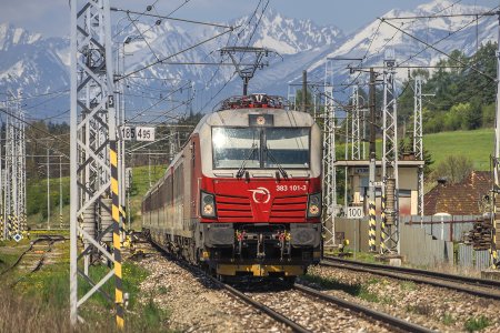 Rusnovodic expresu Tatran zlyhal co prekvapilo aj odbornikov Berieme to vazne hovori ZSSK