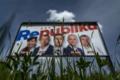 ako zacina kampan republika doverihodny uhrik neisty mazurek a zhnusena belousovova