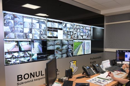 byvala esbeeska bodorovcov opat prudko rastie a ziskava nove velke zmluvy so statom od posti na 18 miliona eur