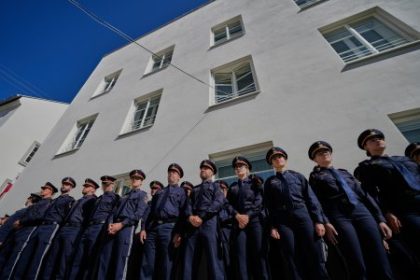 z hitlerovho rodneho domu v rakusku urobili policialnu stanicu aby tam neonacisti nechodili hajlovat