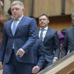 Eurpska komisia varuje Ficovu vladu ze pokazila zonaciu narodnych parkov Napravu ziada aj SNS