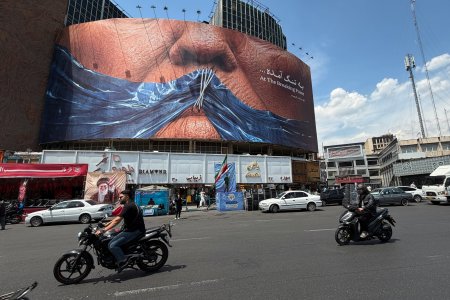Iranske gardy vedu ti najtvrdohlavejsi odmietaju rokovat o hormuze a hrozia pozemnou operaciou v kuvajte