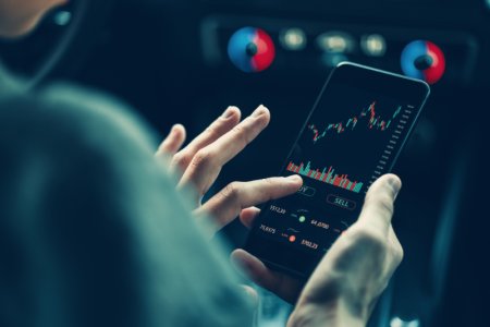 Kupte vsetkych a nehadate vitazov Analytici radia ako dnes investovat 10 000 eur
