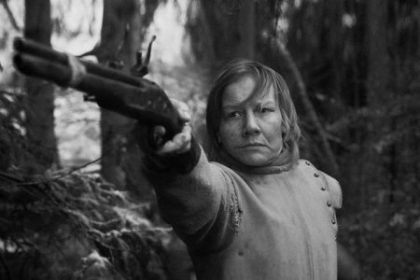 Nohavice jej priniesli viac slobody Sandra Huller exceluje v historickom filme o sucasnosti